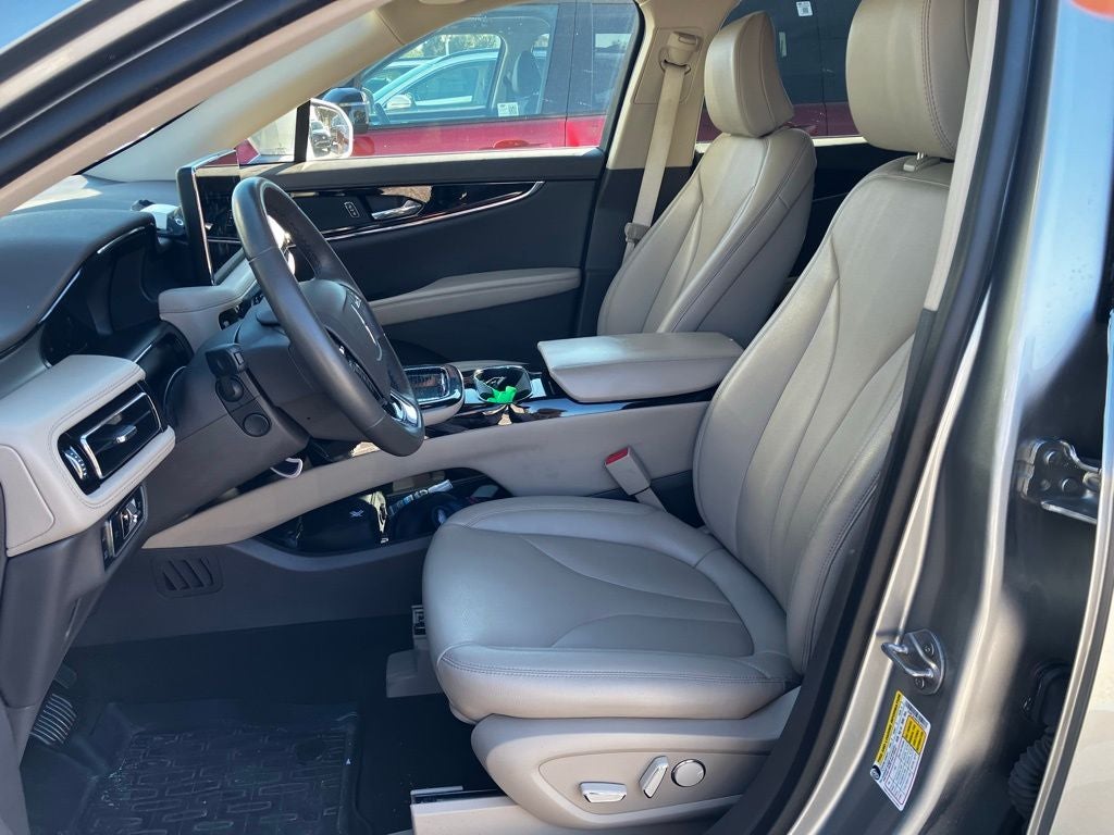 2023 Lincoln Nautilus Standard