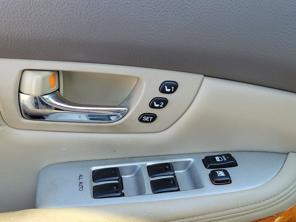 2005 Lexus RX 330
