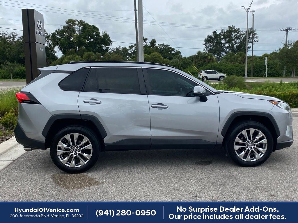 2021 Toyota RAV4 XLE Premium