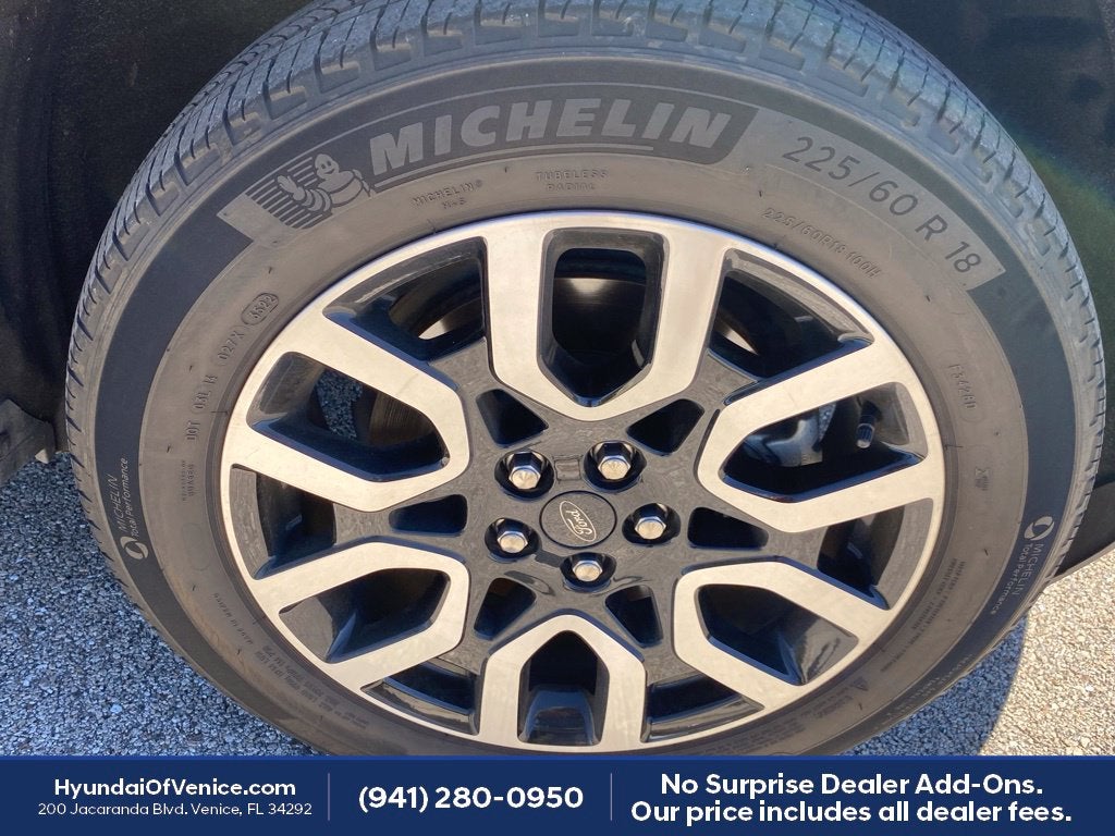2023 Ford Maverick Lariat