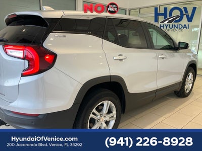 2022 GMC Terrain SLE
