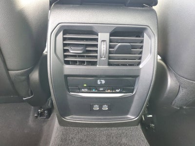 2025 BMW 3 Series 330i