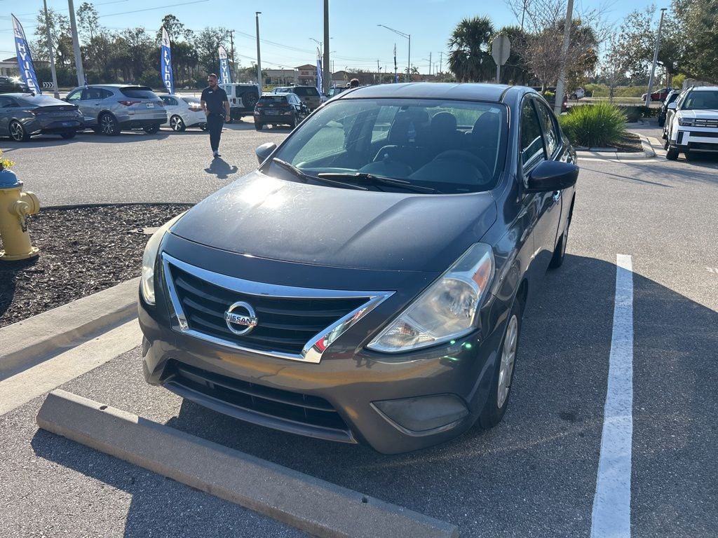 2015 Nissan Versa 1.6 SV