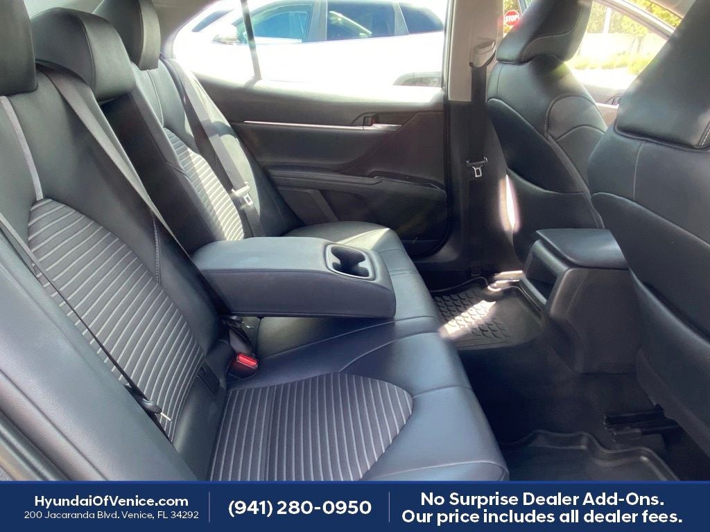 2018 Toyota Camry SE