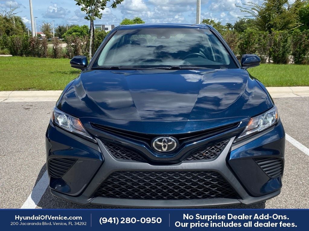 2018 Toyota Camry SE