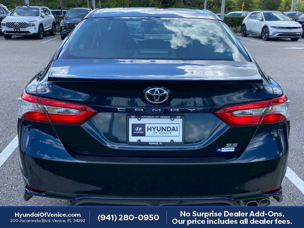 2018 Toyota Camry SE