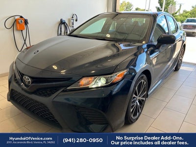 2018 Toyota Camry SE