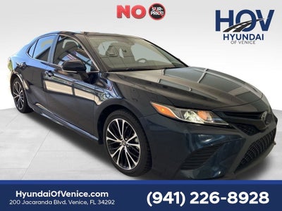 2019 Toyota Camry SE