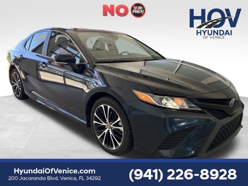 2019 Toyota Camry SE