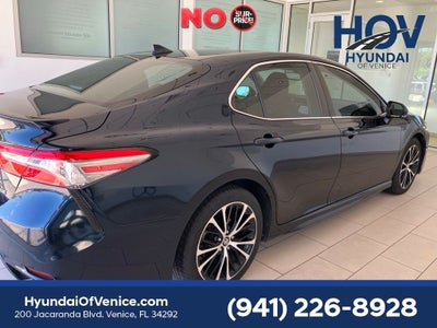 2019 Toyota Camry SE
