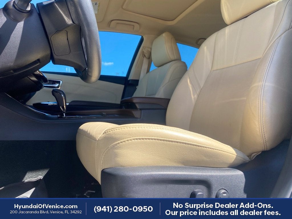 2018 Toyota Avalon Hybrid XLE Premium