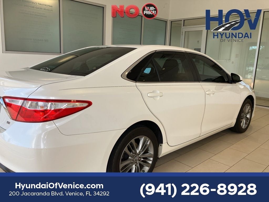 2016 Toyota Camry SE