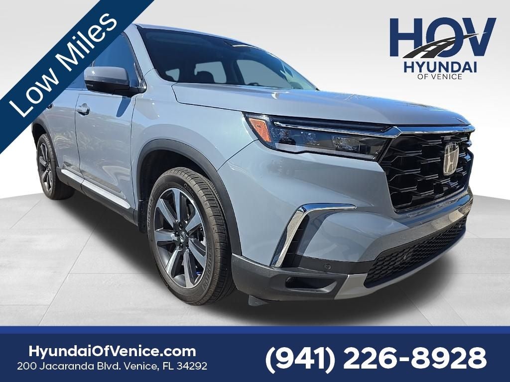 2025 Honda Pilot Touring