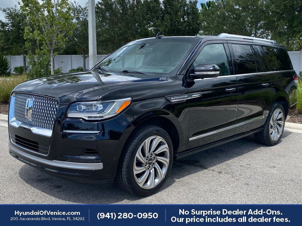 2022 Lincoln Navigator L Reserve