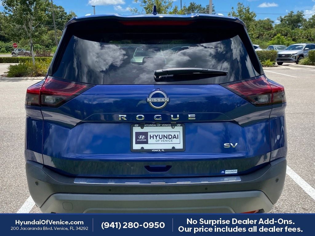 2023 Nissan Rogue SV