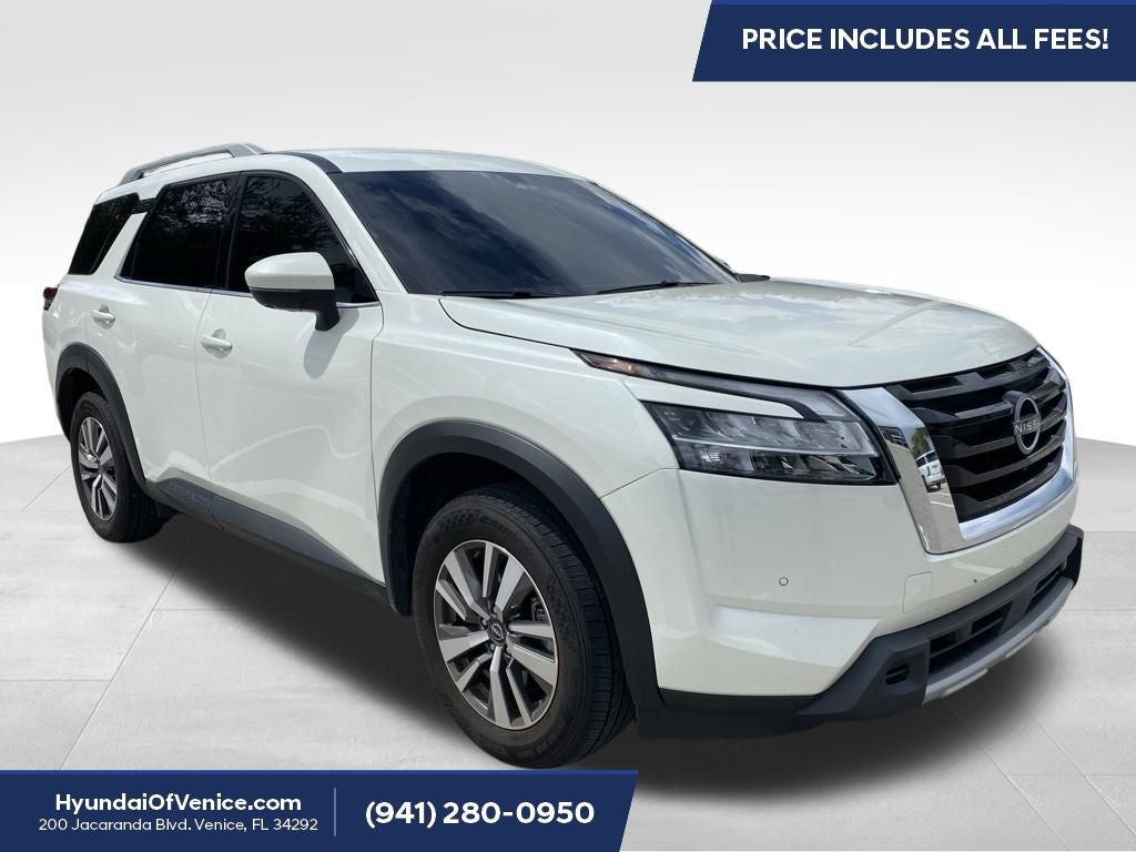 2024 Nissan Pathfinder SL