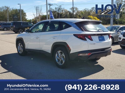 2023 Hyundai TUCSON SE