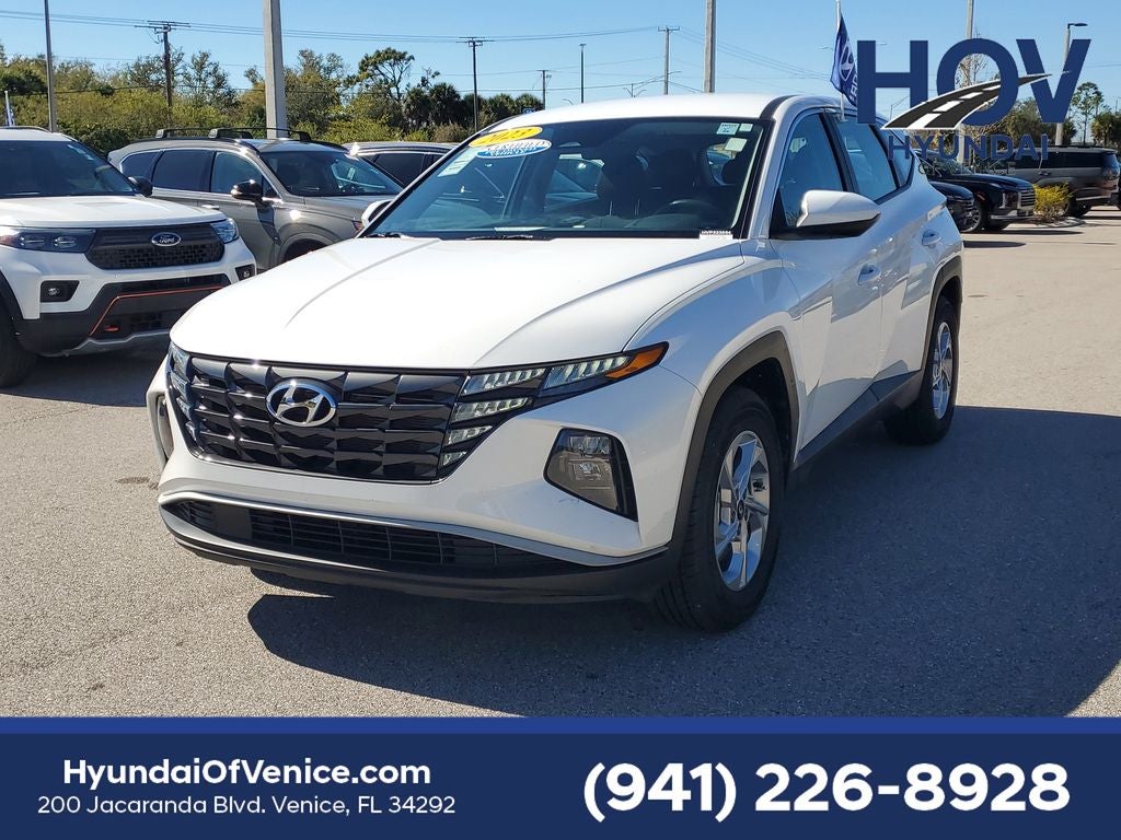 2023 Hyundai TUCSON SE