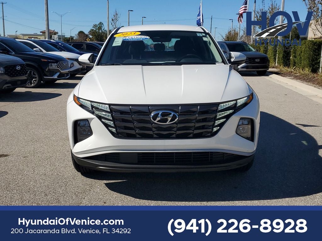 2023 Hyundai TUCSON SE