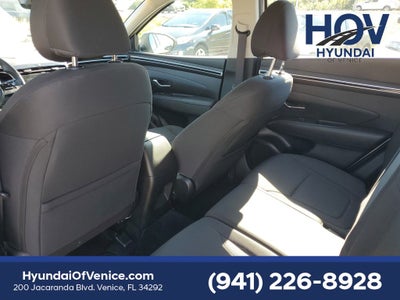 2023 Hyundai TUCSON SE