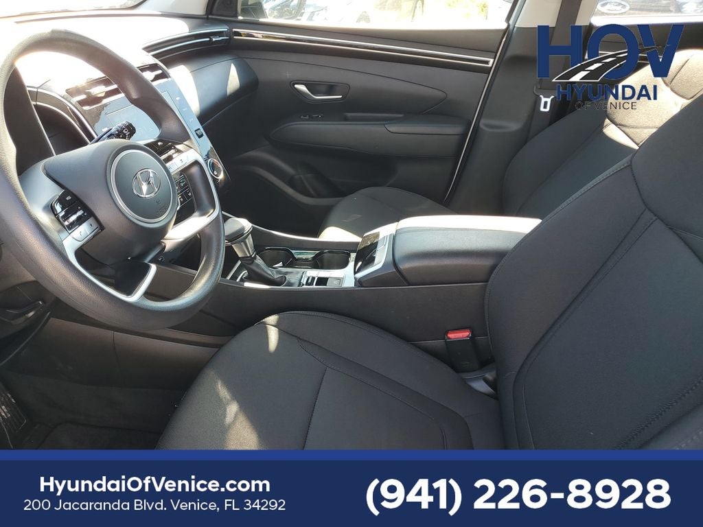 2023 Hyundai TUCSON SE