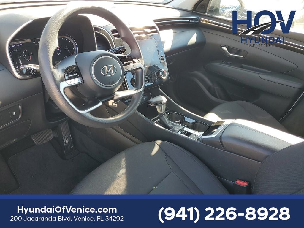 2023 Hyundai TUCSON SE