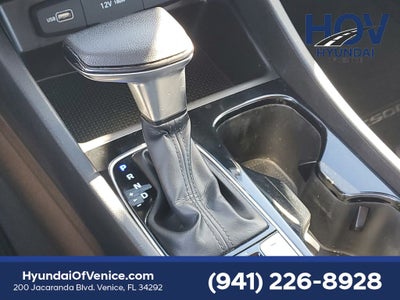 2023 Hyundai TUCSON SE