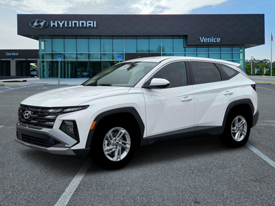 2026 Hyundai TUCSON SE FWD