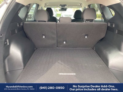 2024 Hyundai TUCSON SE