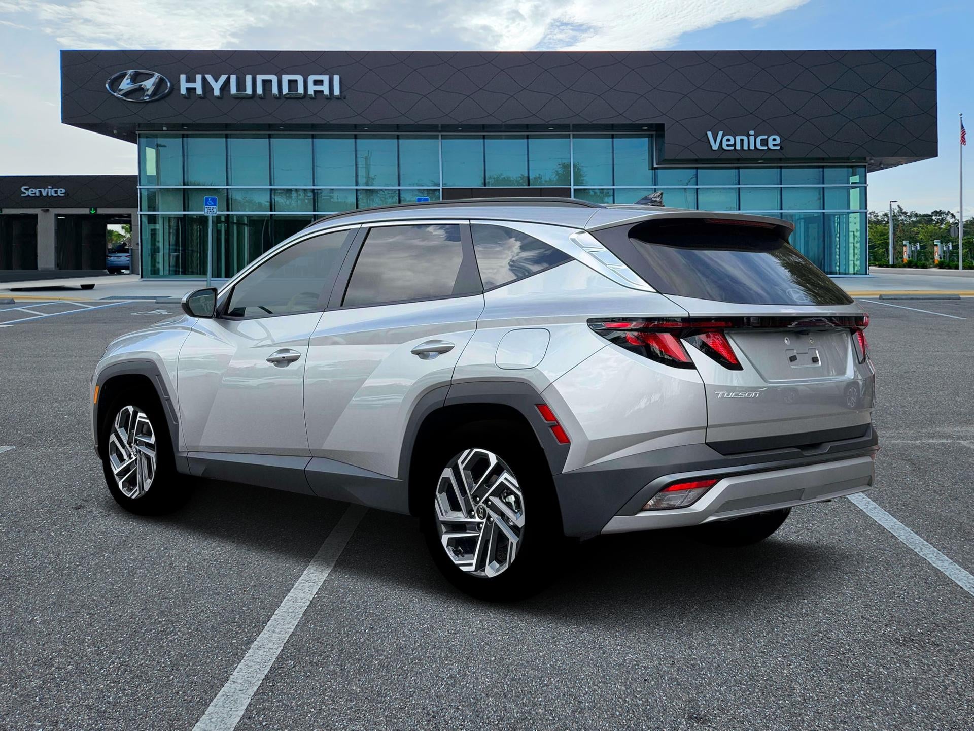 2026 Hyundai TUCSON SEL Plus FWD