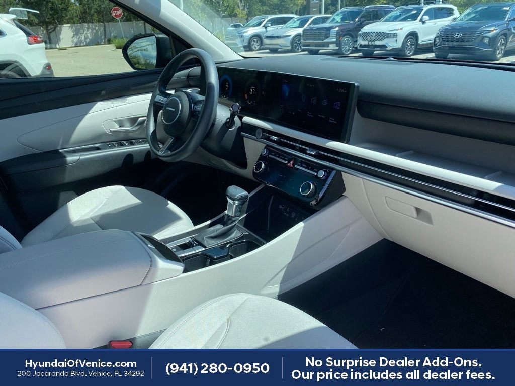 2025 Hyundai TUCSON SEL