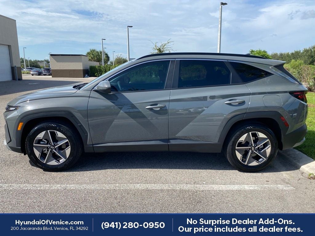 2025 Hyundai TUCSON SEL