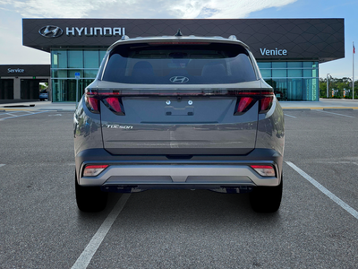 2026 Hyundai TUCSON SEL FWD