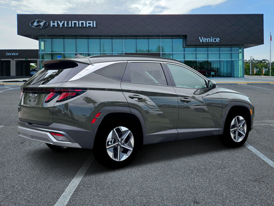 2026 Hyundai TUCSON SEL FWD