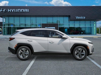 2026 Hyundai TUCSON SEL FWD