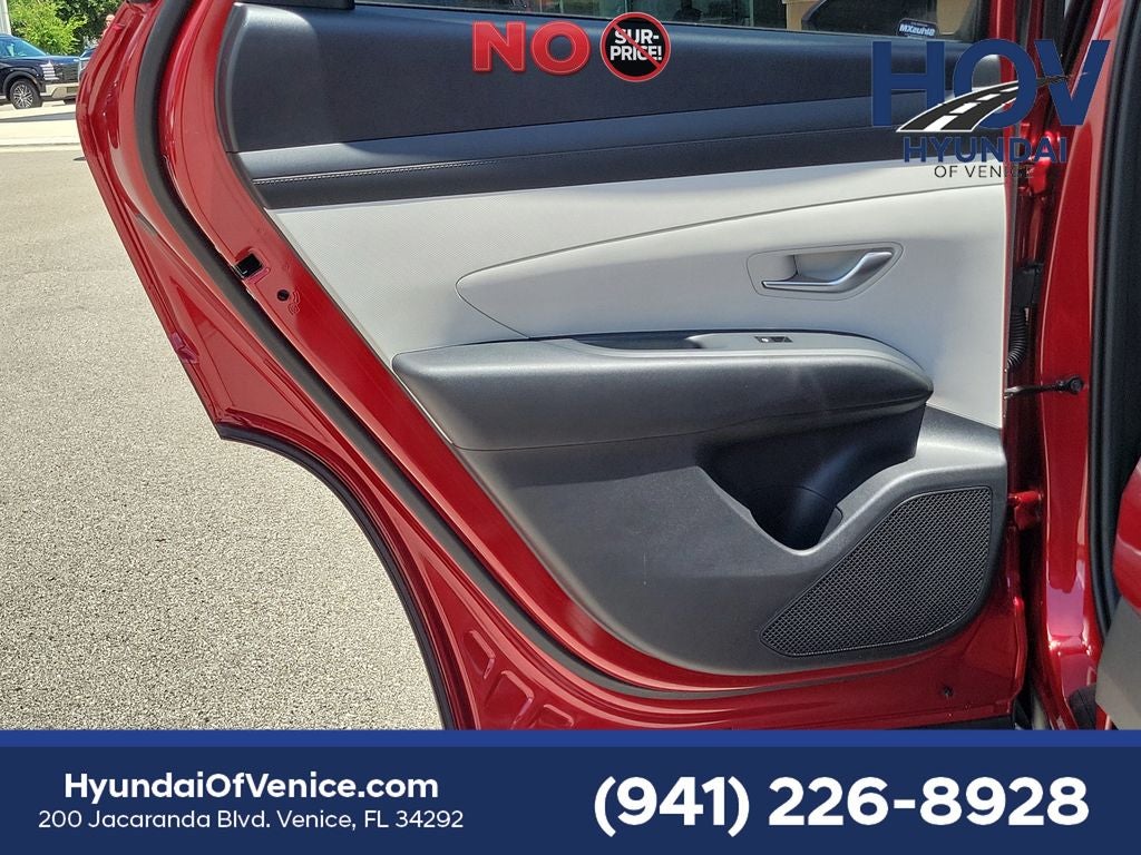2025 Hyundai TUCSON SEL