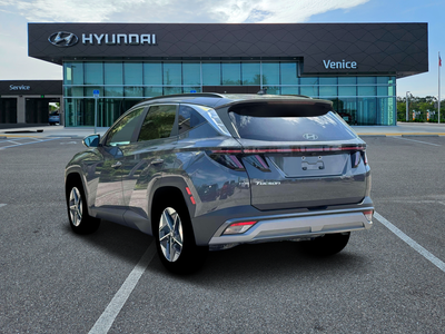 2026 Hyundai TUCSON SEL Premium FWD