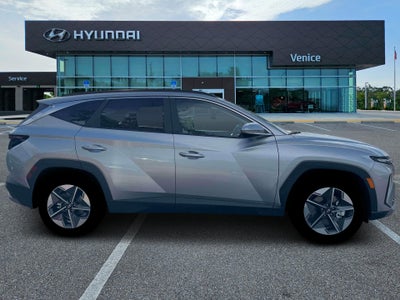 2026 Hyundai TUCSON SEL Premium FWD