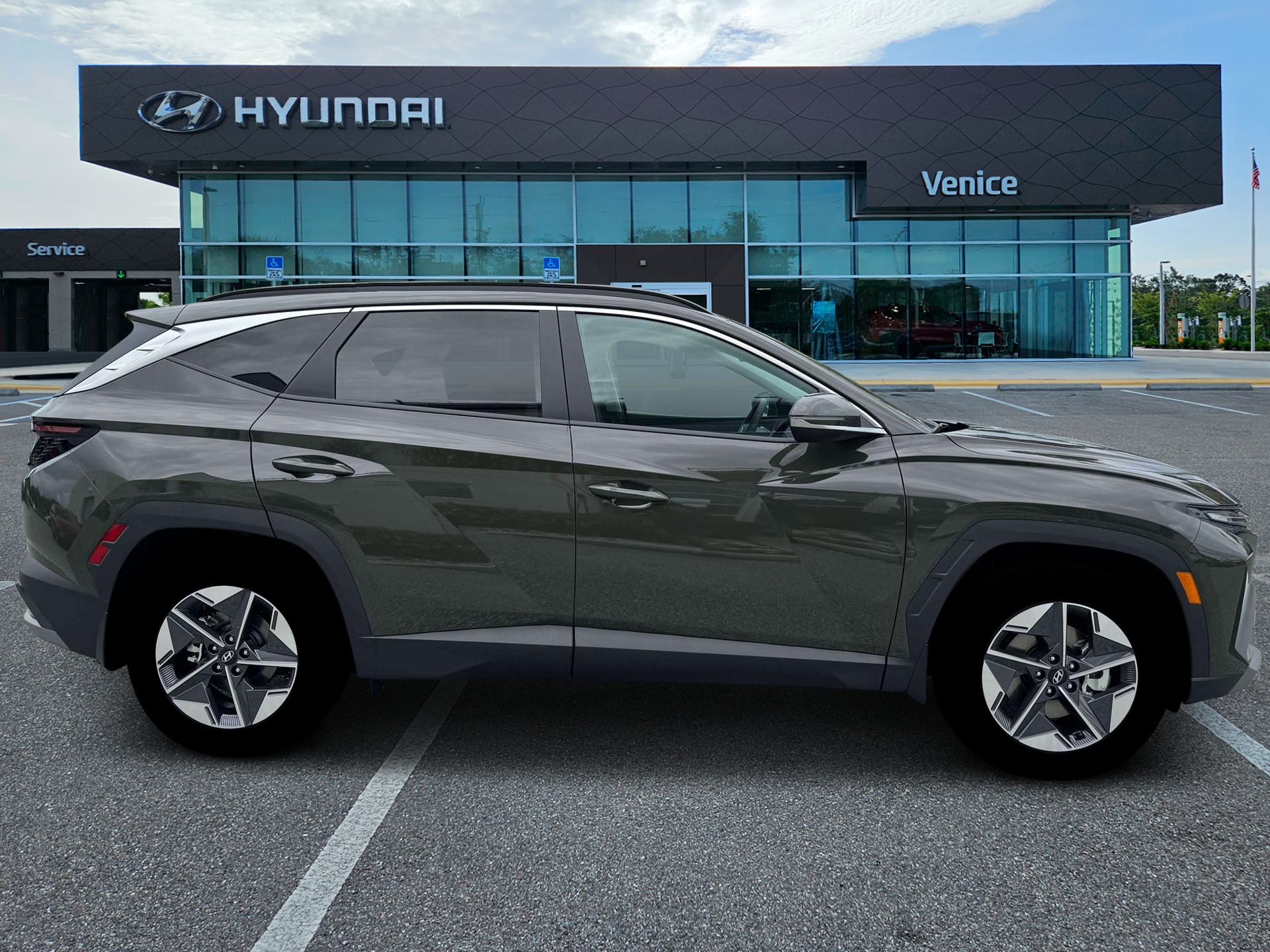 2026 Hyundai TUCSON SEL Premium FWD