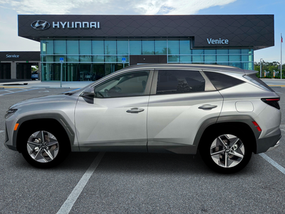 2026 Hyundai TUCSON SEL Premium FWD