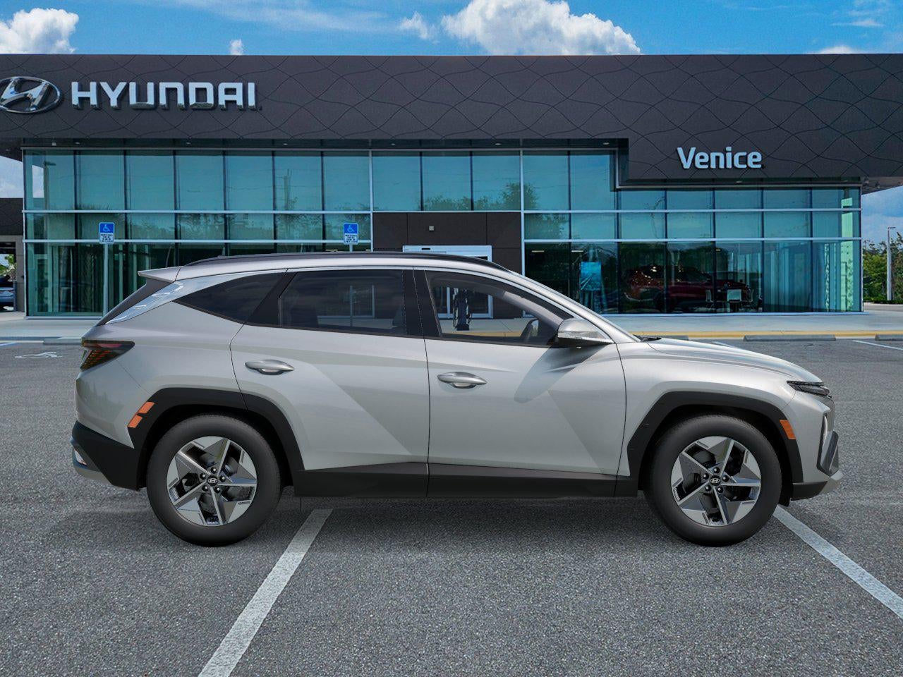 2026 Hyundai TUCSON SEL Premium FWD