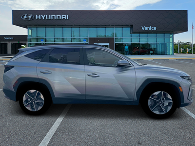 2026 Hyundai TUCSON SEL Premium FWD