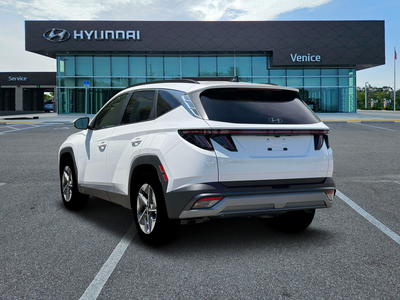 2026 Hyundai TUCSON SEL Premium FWD