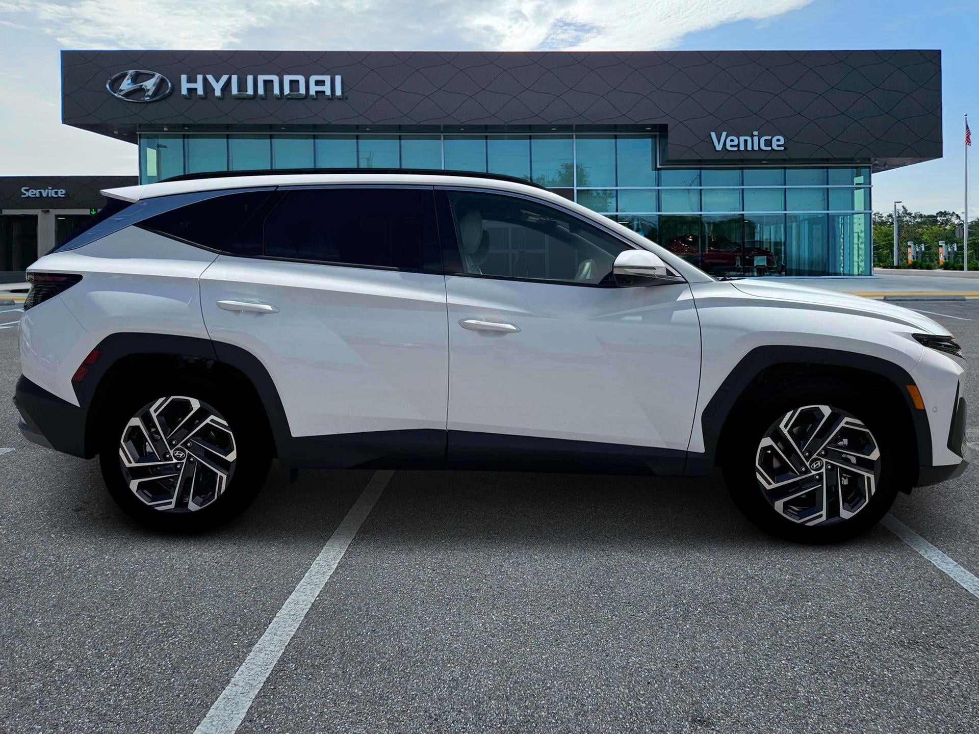 2026 Hyundai TUCSON Limited FWD
