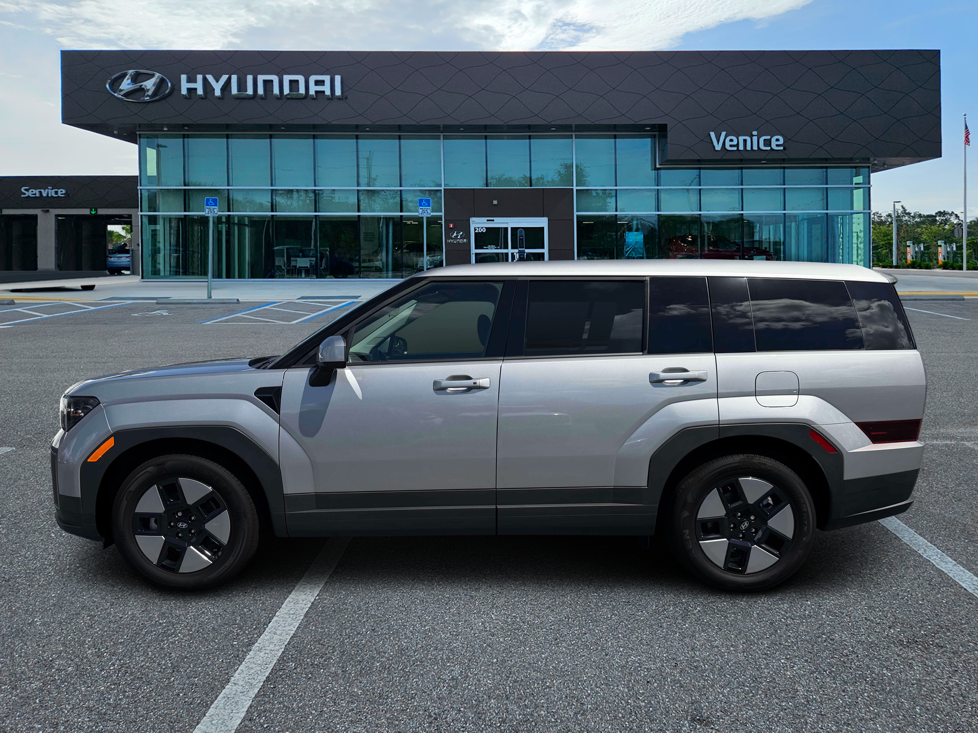 2027 Hyundai SANTA FE HYBRID SE