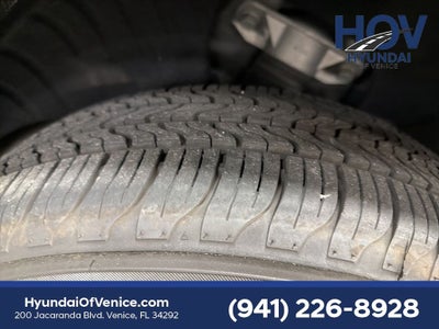 2024 Hyundai SANTA FE SE