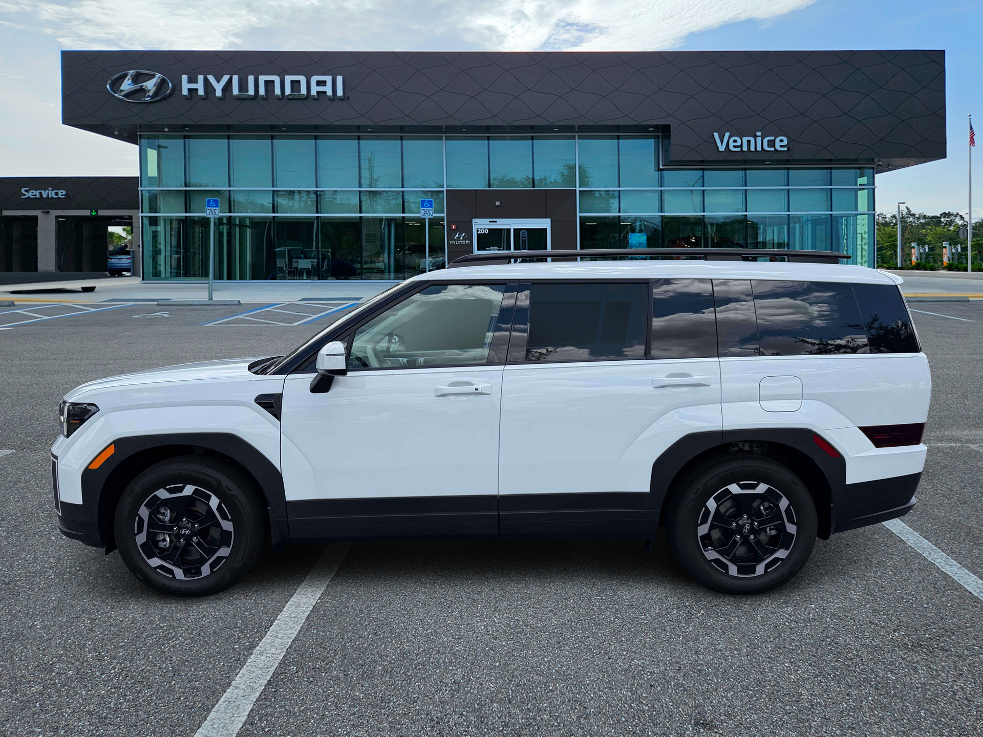 2027 Hyundai SANTA FE SEL FWD