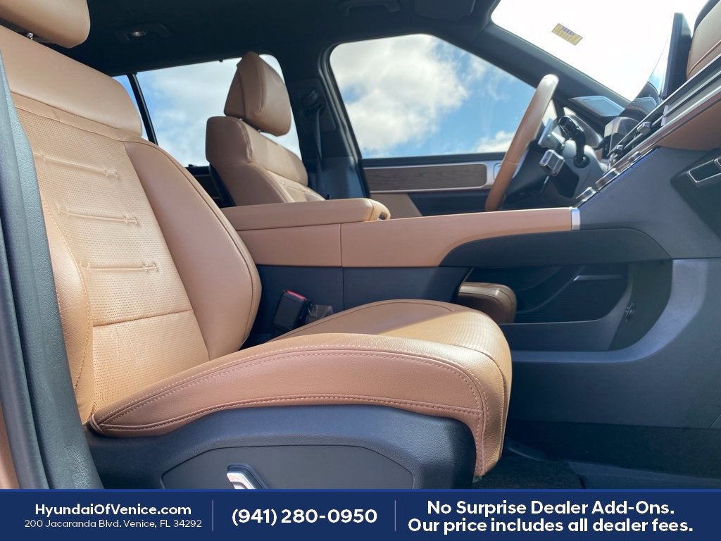 2025 Hyundai SANTA FE Limited