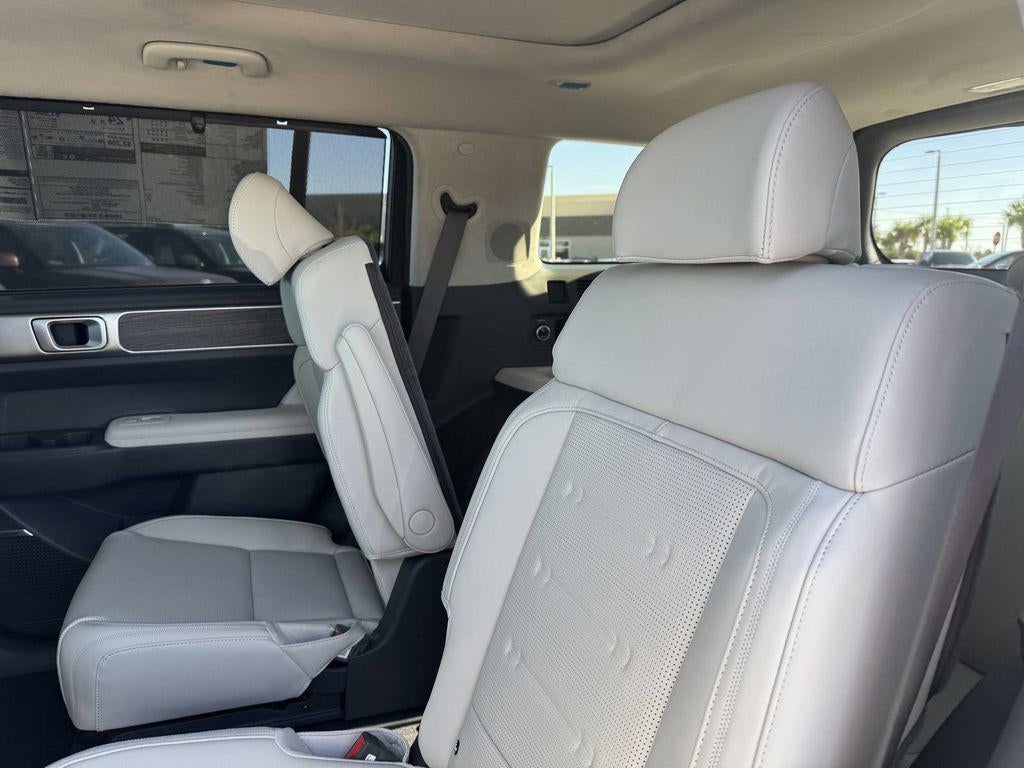 2025 Hyundai SANTA FE Calligraphy FWD