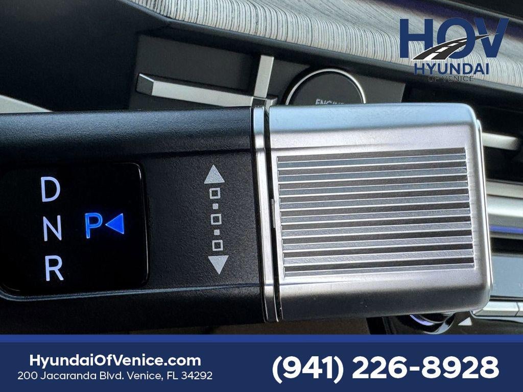 2025 Hyundai SANTA FE Calligraphy FWD